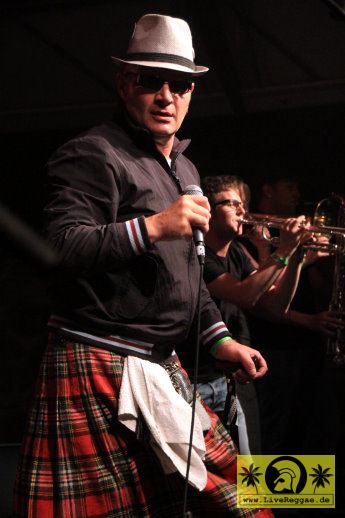 Mr. Review (NL) 20. This Is Ska Festival - Wasserburg, Rosslau 24. Juni 2016 (18).JPG